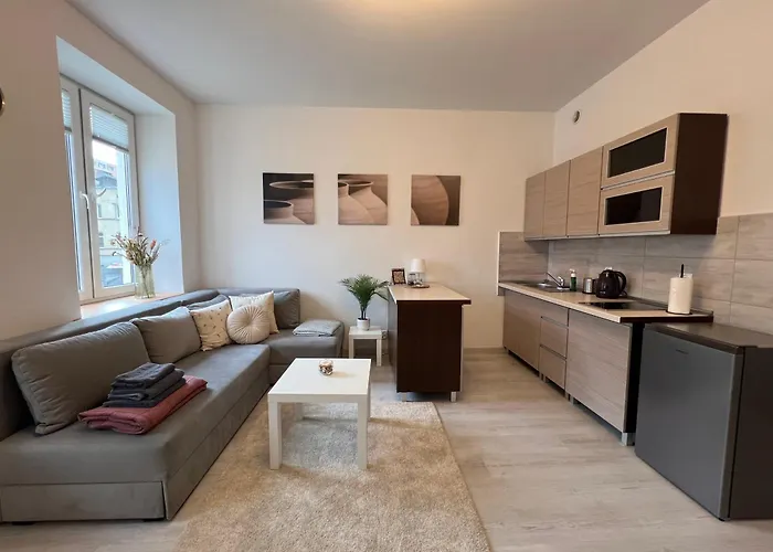 Apartamento Przytulna Kawalerka Rzg 5